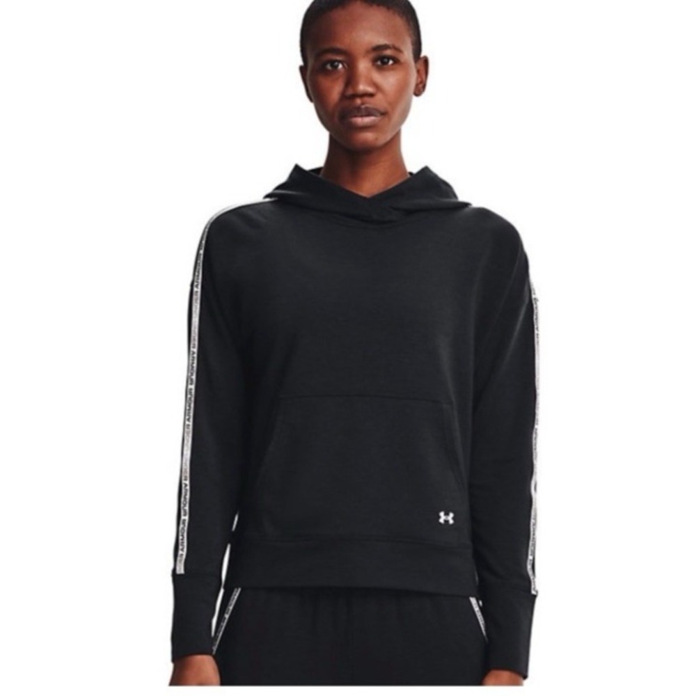 Under Armour Rival Fleece‎ Hoodie Women's Sz XL Cropped Logo Comfort Athleisure